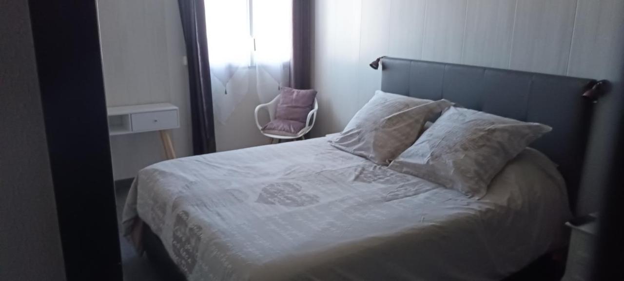 Appartement Le Queirele à Le Lavandou Extérieur photo